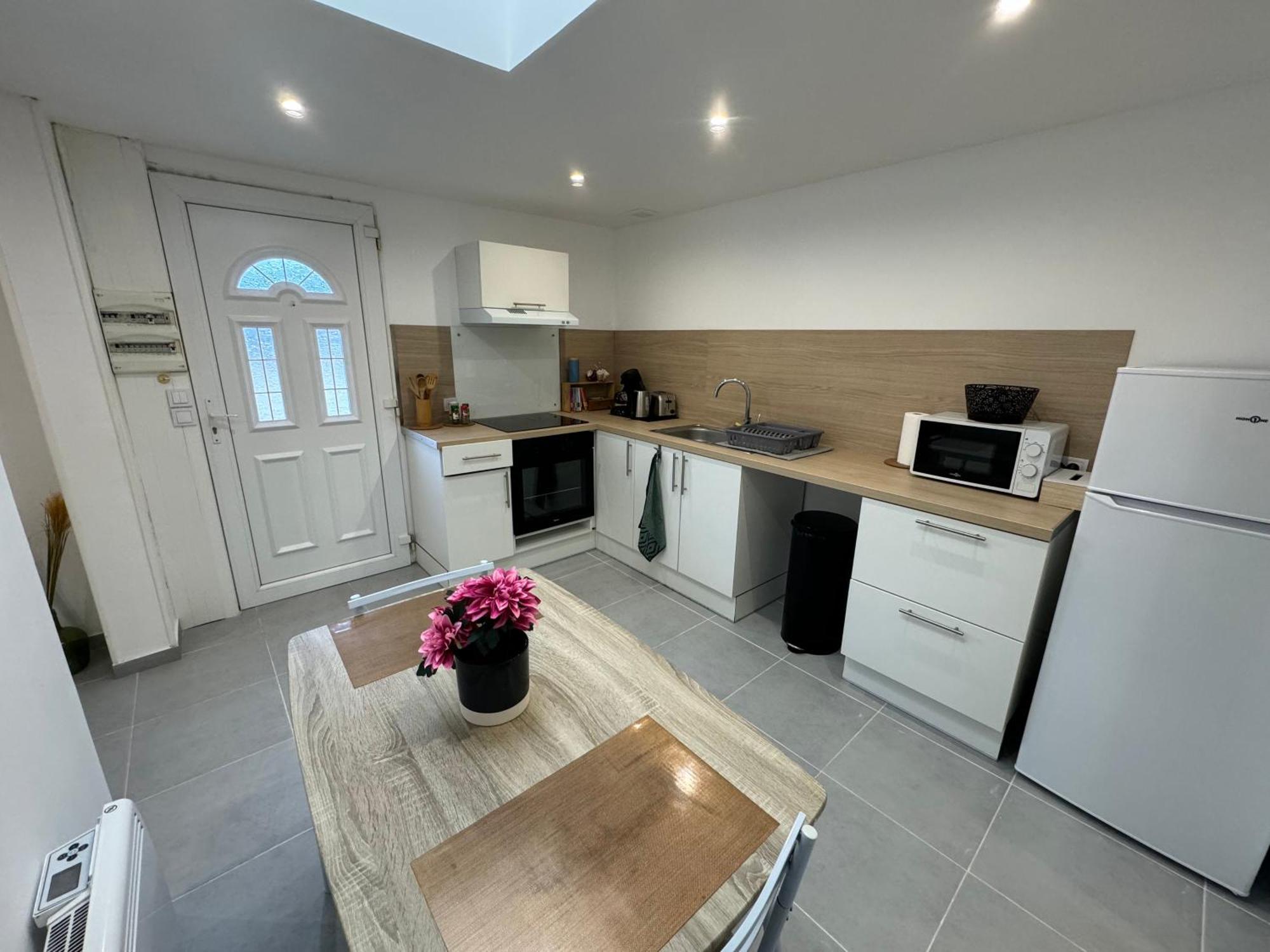 Le Paisible Apartment Pontcarre ภายนอก รูปภาพ